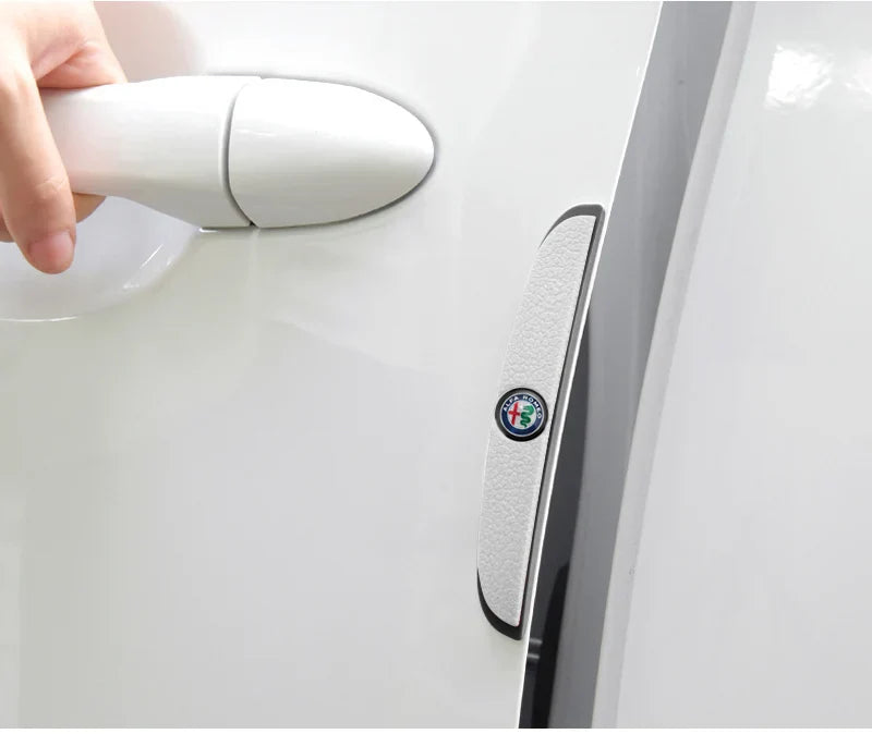 Anti-shock and anti-scratch door protectors (4 pieces)